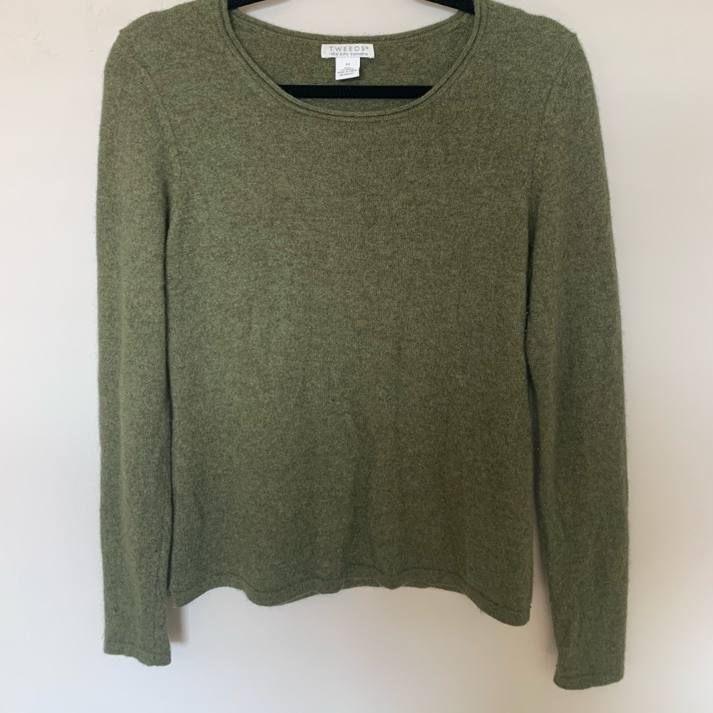 Tweed’s 100% 2-Ply Cashmere Sweater